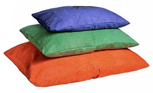 stack of earthdog natural hypoallergenic dog beds in 3 sizes