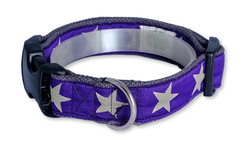 earthdog collar display rounds showcasing a small kody-iv collar